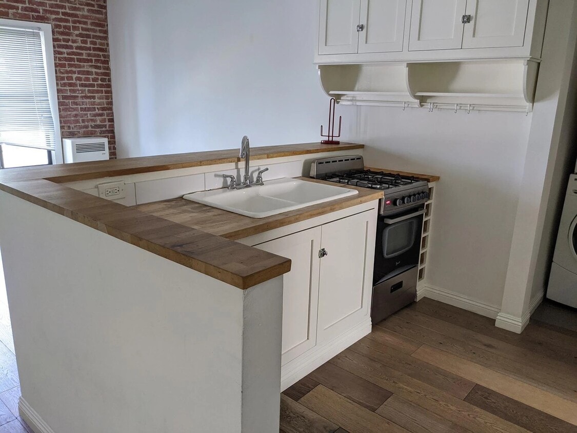 1102 Stone St, undefined, 1102 Stone St, Los Angeles, CA 90063, Photo:0