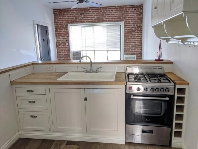 1102 Stone St, undefined, 1102 Stone St, Los Angeles, CA 90063, Photo:1