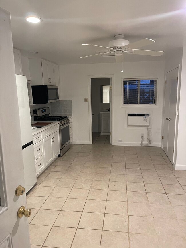 7330 Yarmouth Ave, csun, 7330 Yarmouth Ave, Reseda, CA 91335, Photo:1