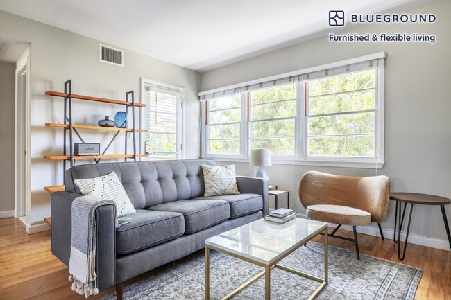 1406 Elkgrove Cir, undefined, 1406 Elkgrove Cir, Los Angeles, CA 90291, Photo:2