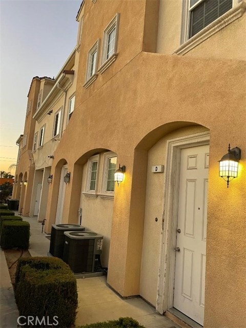 926 W La Jolla St, csuf, 926 W La Jolla St, Placentia, CA 92870, Photo:2