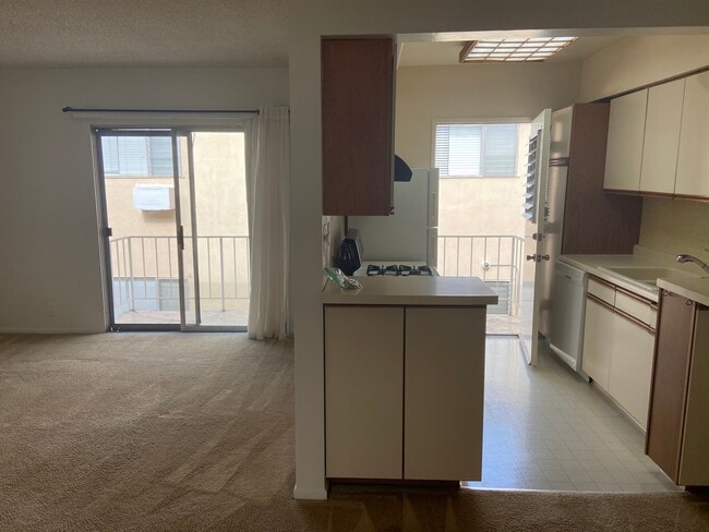 11738 Goshen Ave, undefined, 11738 Goshen Ave, Los Angeles, CA 90049, Photo:2