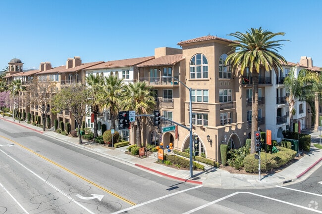 Raincross Promenade, undefined, 3250 Market St, Riverside, CA 92501, Photo:2