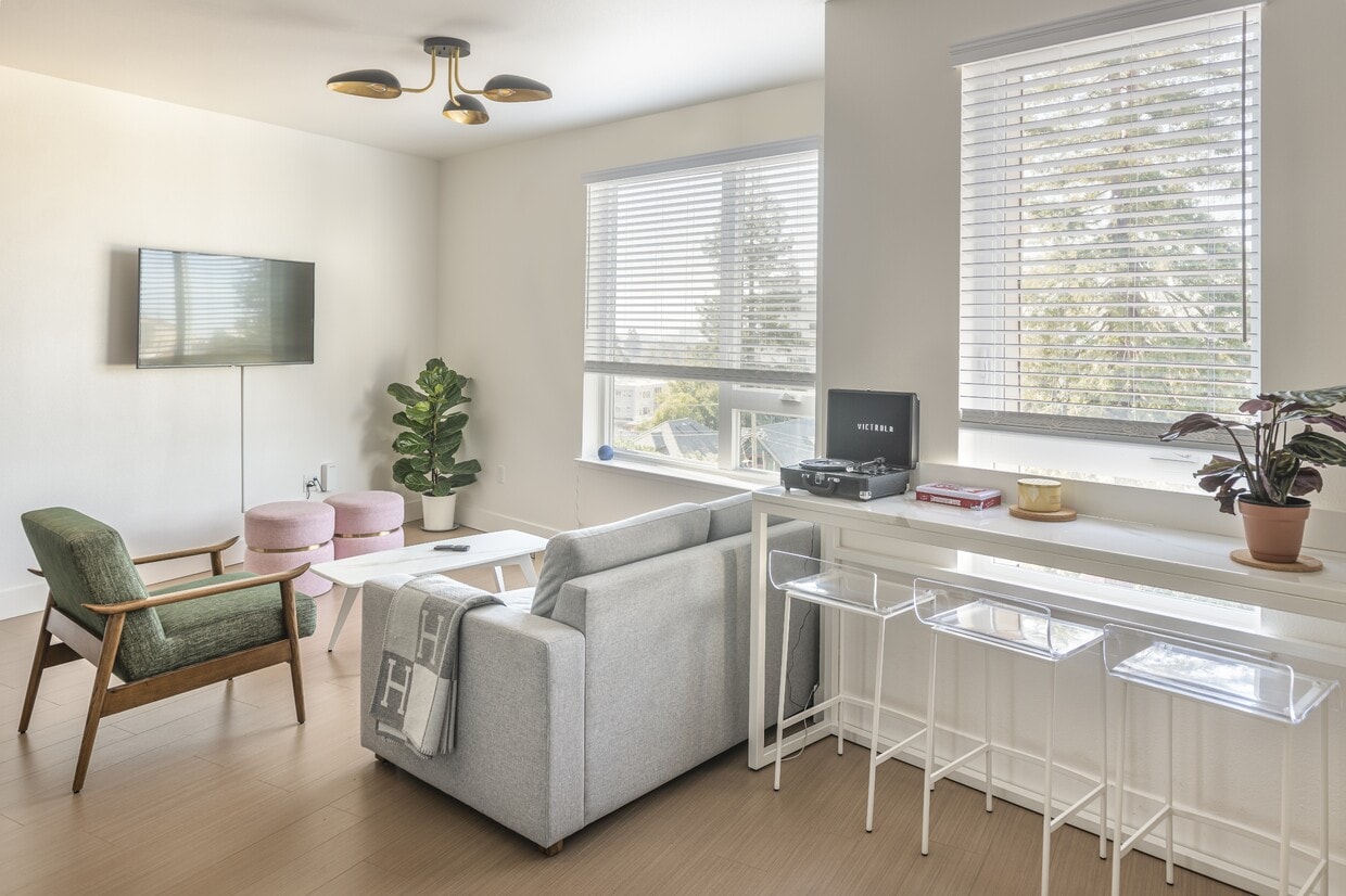2556 Telegraph Ave, undefined, 2556 Telegraph Ave, Berkeley, CA 94704, Photo:0