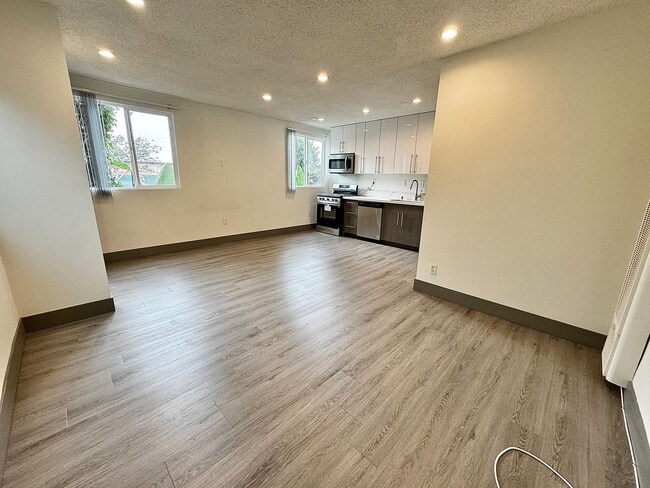 12117 Pacific Ave, undefined, 12117 Pacific Ave, Los Angeles, CA 90066, Photo:2