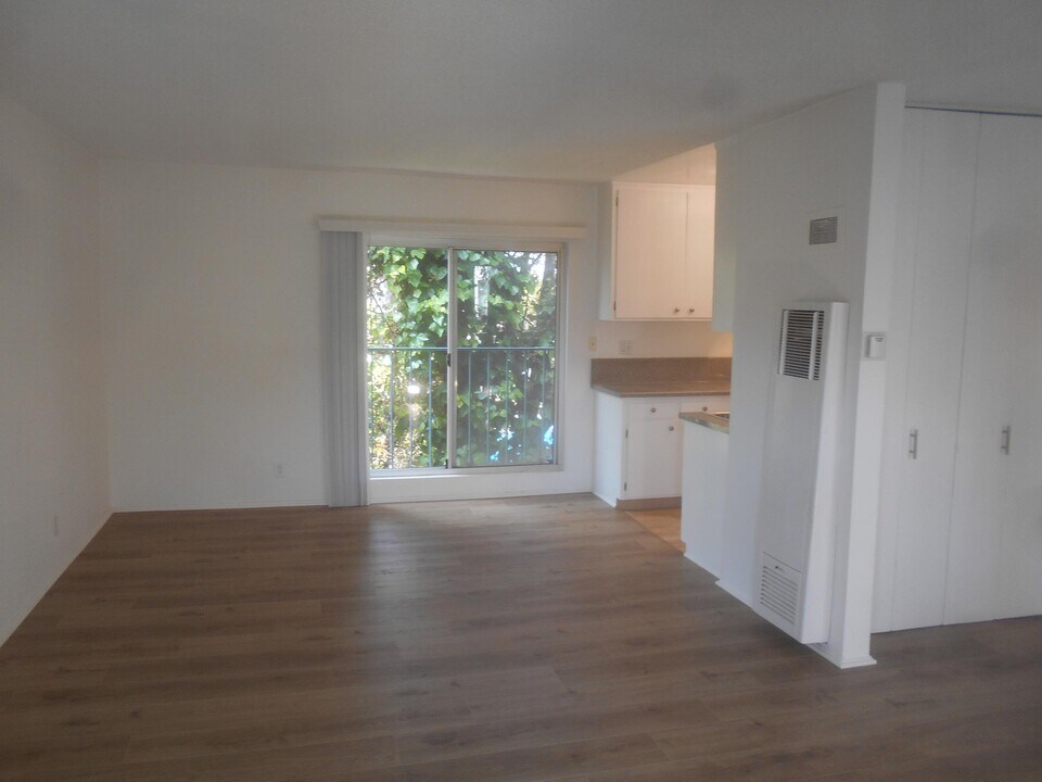 325 Bay St., smc, 325 Bay St, Santa Monica, CA 90405, Photo:11