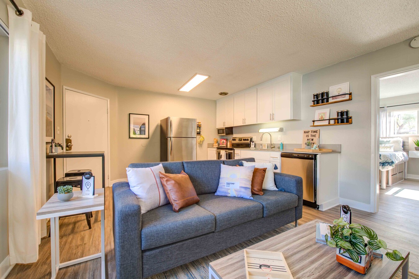 Breakpointe Coronado, ucsb, 6672 Abrego Rd, Isla Vista, CA 93117, Photo:1
