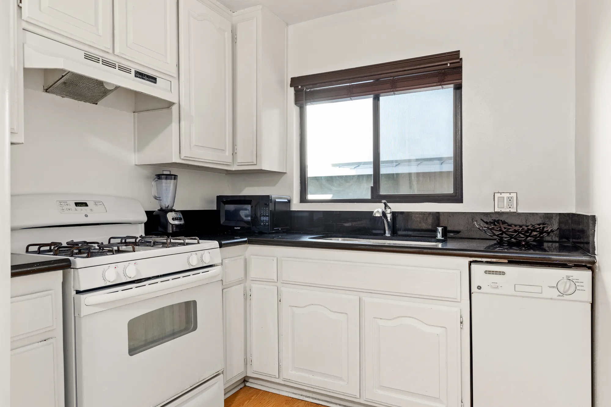 1823 Pelham, undefined, 1823 Pelham Ave, Los Angeles, CA 90024, USA, Photo:32