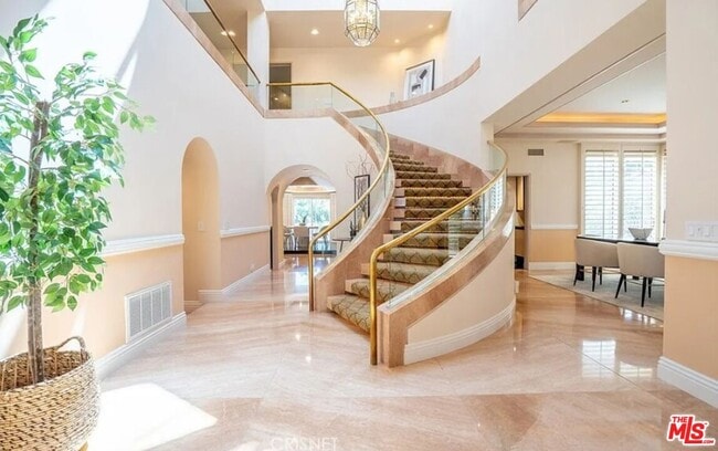 10214 Candleberry Ln, csun, 10214 Candleberry Ln, Los Angeles, CA 91324, Photo:4