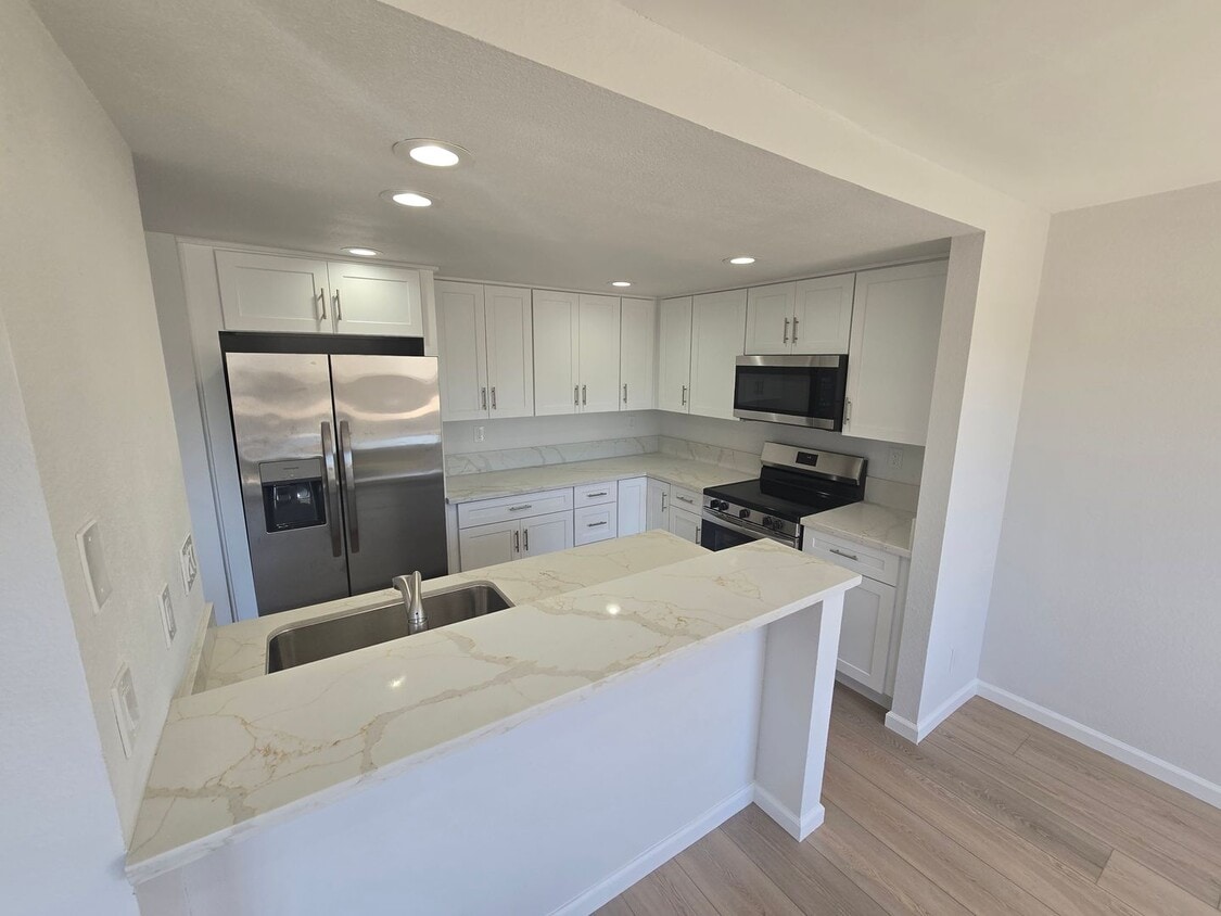 7780 Parkway Dr, undefined, 7780 Parkway Dr, La Mesa, CA 91942, Photo:0