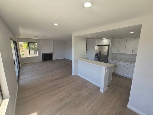 7780 Parkway Dr, undefined, 7780 Parkway Dr, La Mesa, CA 91942, Photo:2