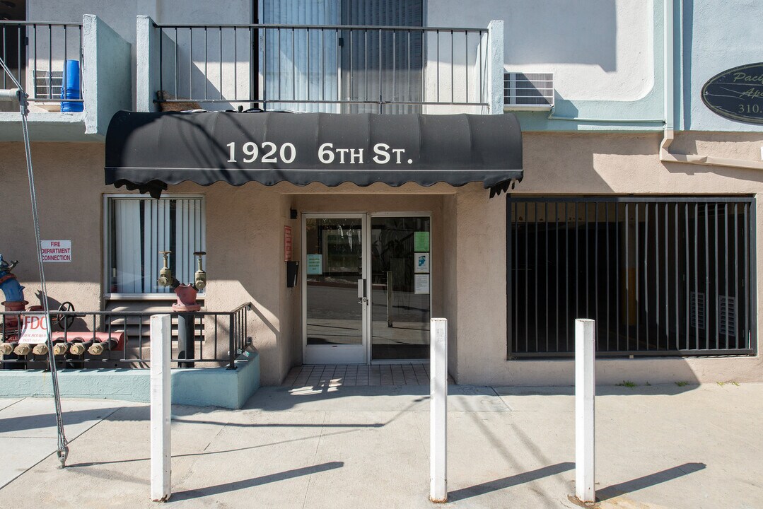 1920 6th St Unit FL3-ID77, smc, 1920 6th St, Santa Monica, CA 90405, USA, Photo:2