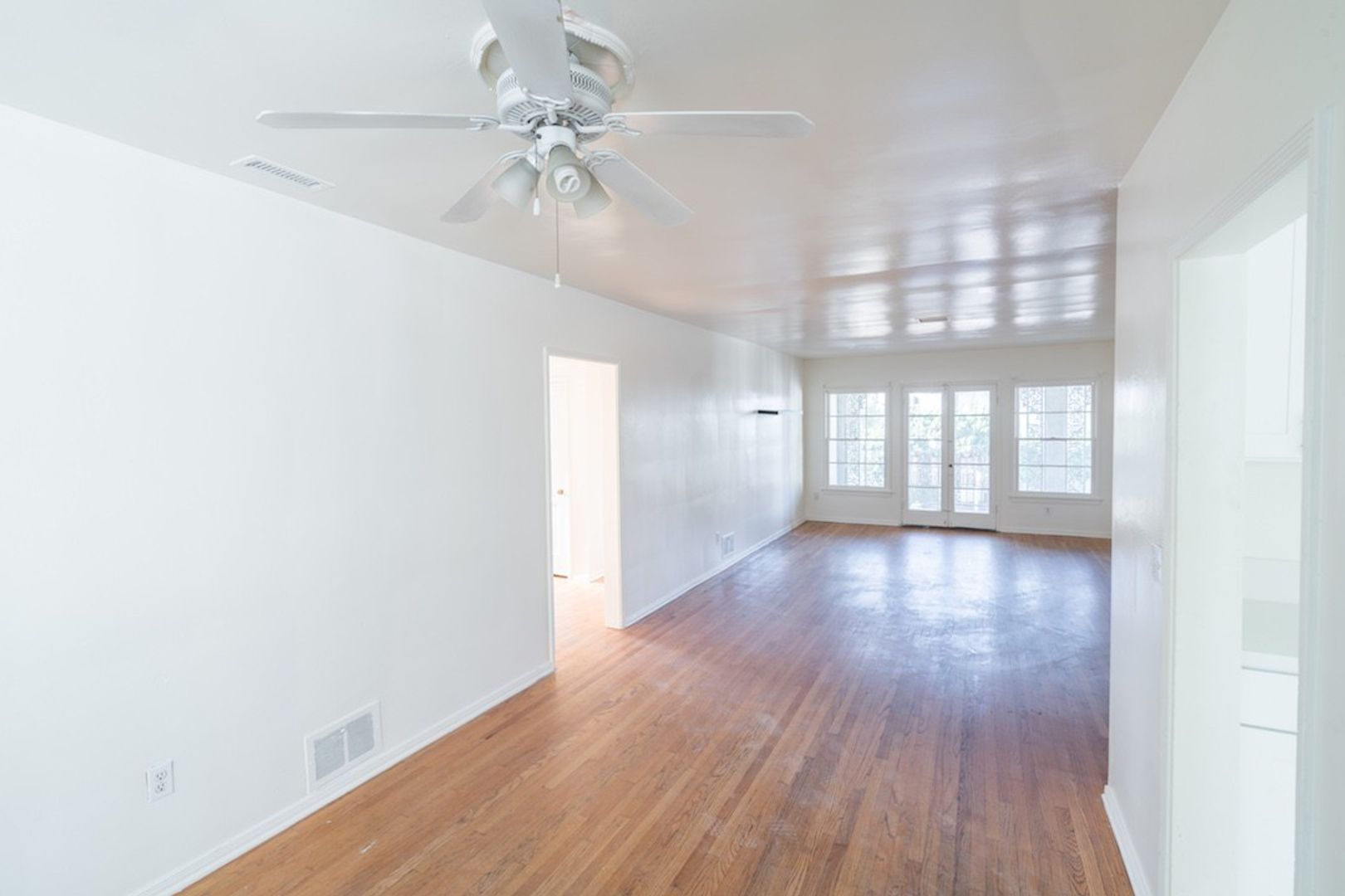 10998 Roebling, ucla, 10998 Roebling Ave, Los Angeles, CA 90024, USA, Photo:3