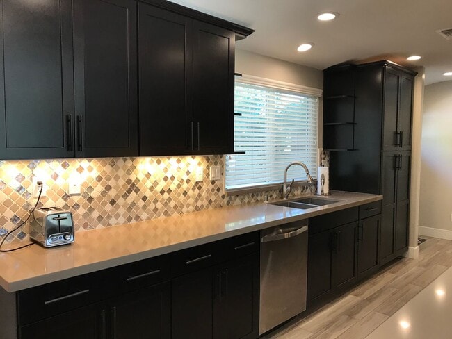 527 S Campus Way, undefined, 527 S Campus Way, Davis, CA 95616, Photo:2