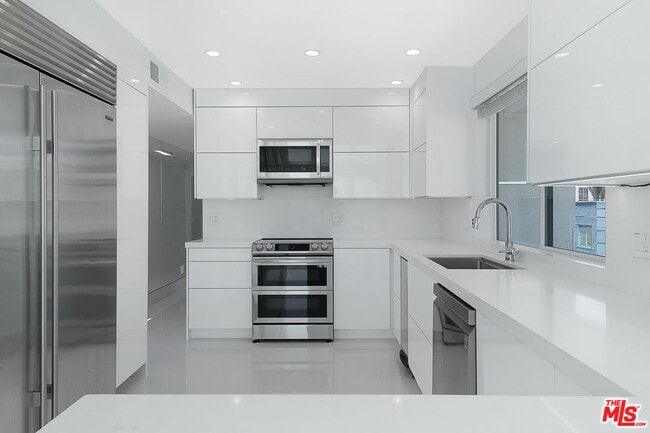 2419 Ocean Front Walk, undefined, 2419 Ocean Front Walk, Venice, CA 90291, Photo:1