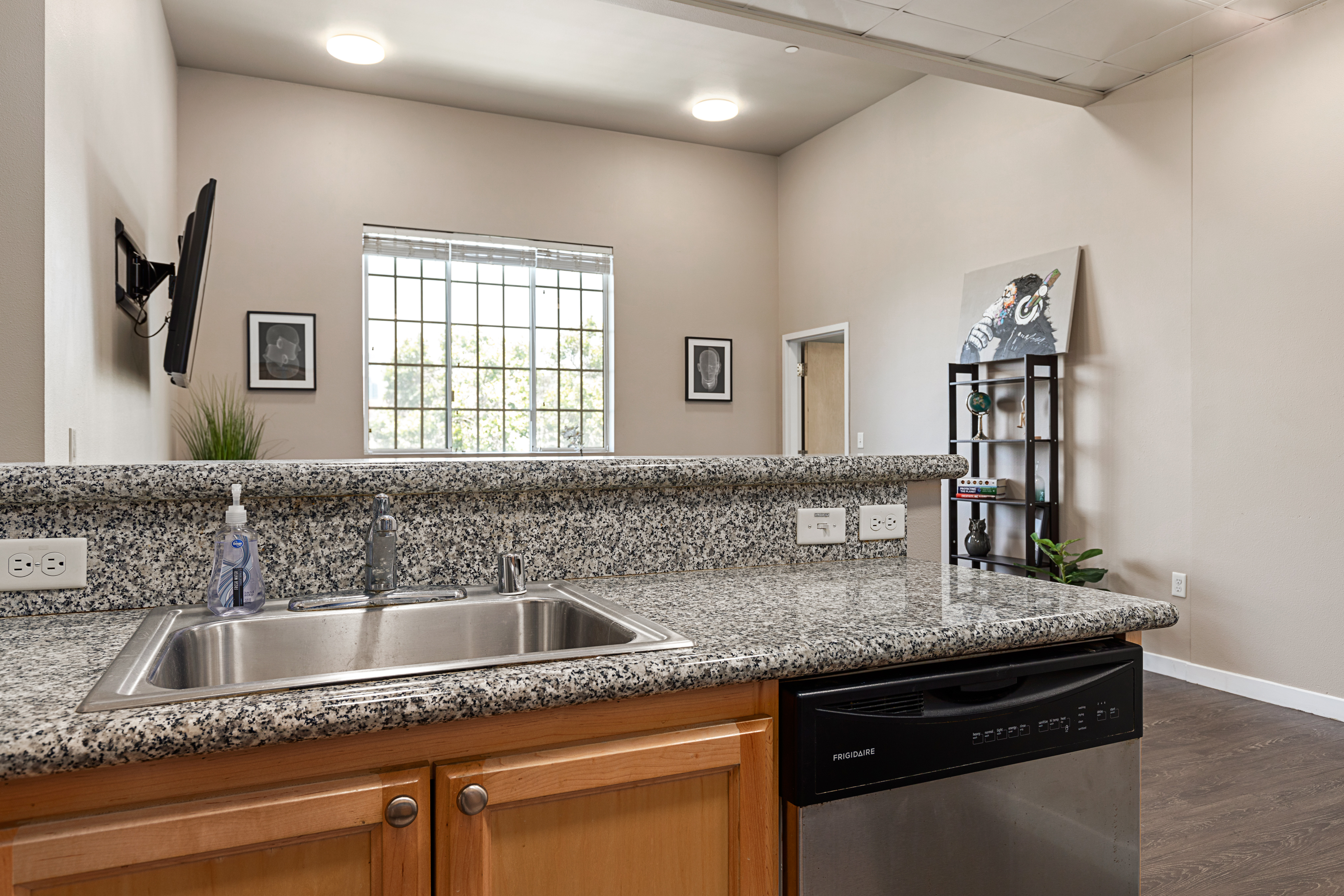 The Row House, usc, 630 W 28th St, Los Angeles, CA 90007, USA, Photo:11