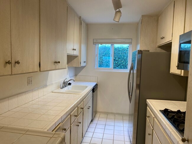 1538 Berkeley St, undefined, 1538 Berkeley St, Santa Monica, CA 90404, Photo:2
