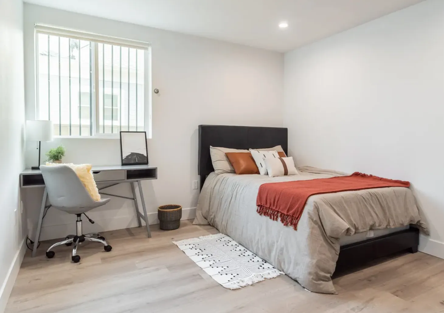 1351 W 37th St., undefined, 1351 W 37th St, Los Angeles, CA 90007, USA, Photo:1