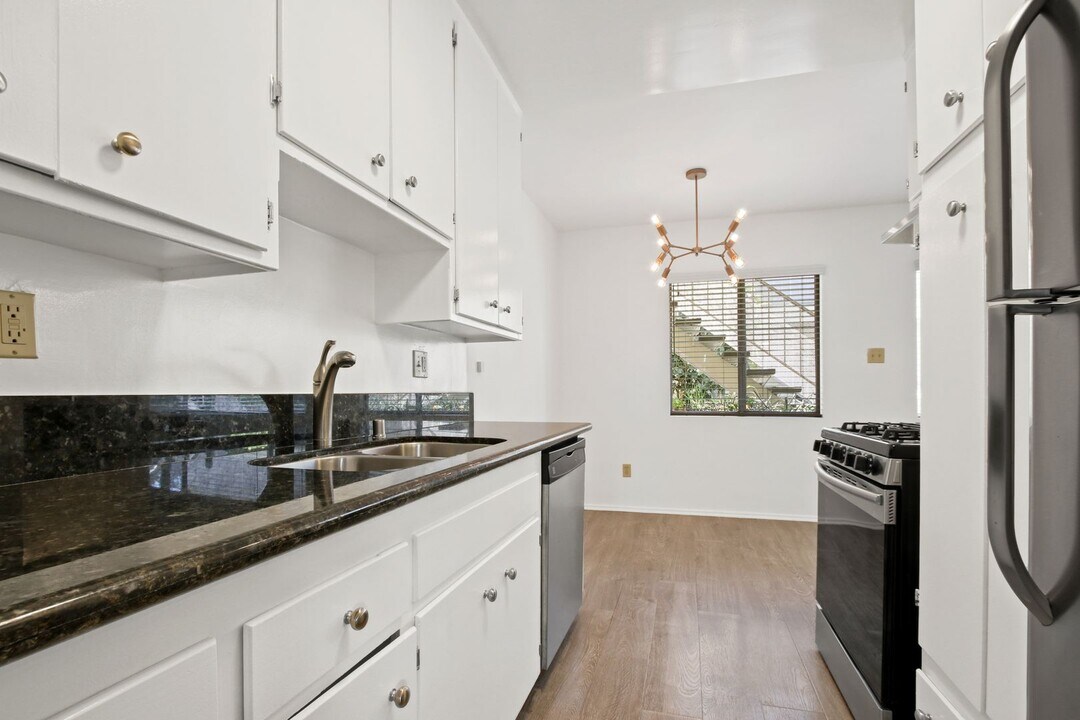 1449 Princeton St Unit 3, smc, 1449 Princeton St, Santa Monica, CA 90404, USA, Photo:9