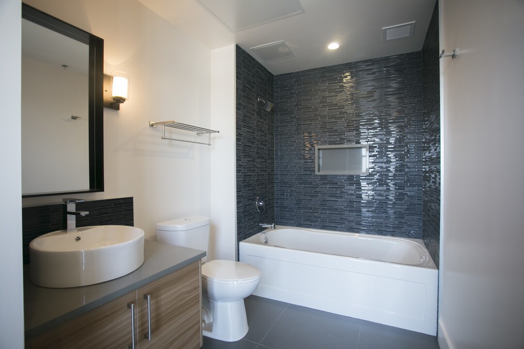 Maxfield Lofts, usc, 819 Santee St, Los Angeles, CA 90014, USA, Photo:2