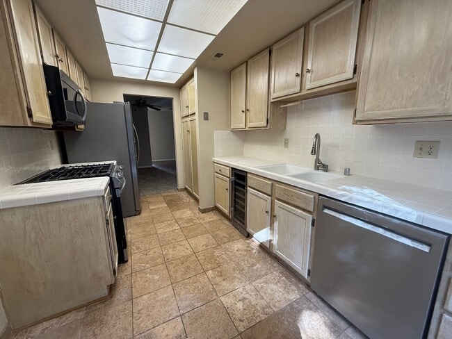 18185 Andrea Cir N, csun, 18185 Andrea Cir N, Los Angeles, CA 91325, Photo:1