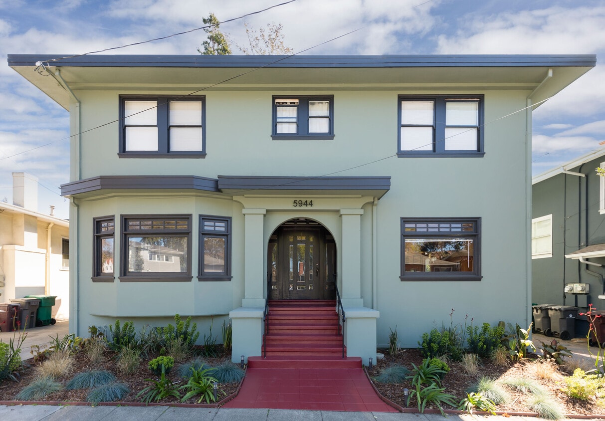 5944 Claremont Ave, undefined, 5944 Claremont Ave, Oakland, CA 94618, Photo:0