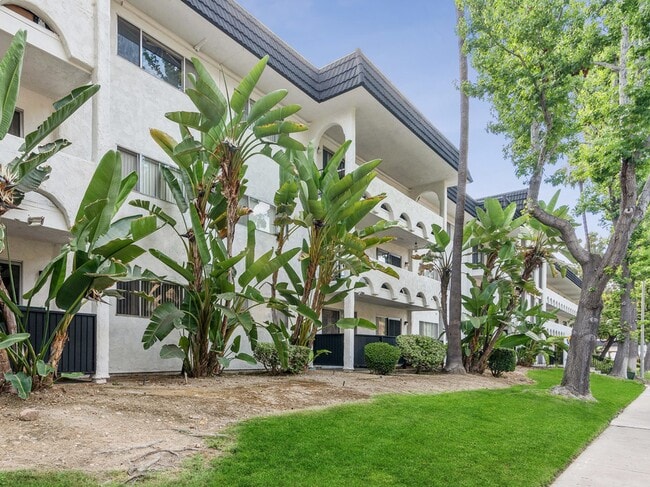 Palmilla, undefined, 5474 Reservoir Dr, San Diego, CA 92120, Photo:1