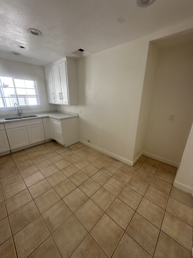 13011 Venice Blvd, undefined, 13011 Venice Blvd, Los Angeles, CA 90066, Photo:4