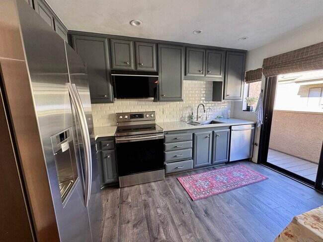 3230 Caminito Eastbluff, undefined, 3230 Caminito Eastbluff, San Diego, CA 92037, Photo:4