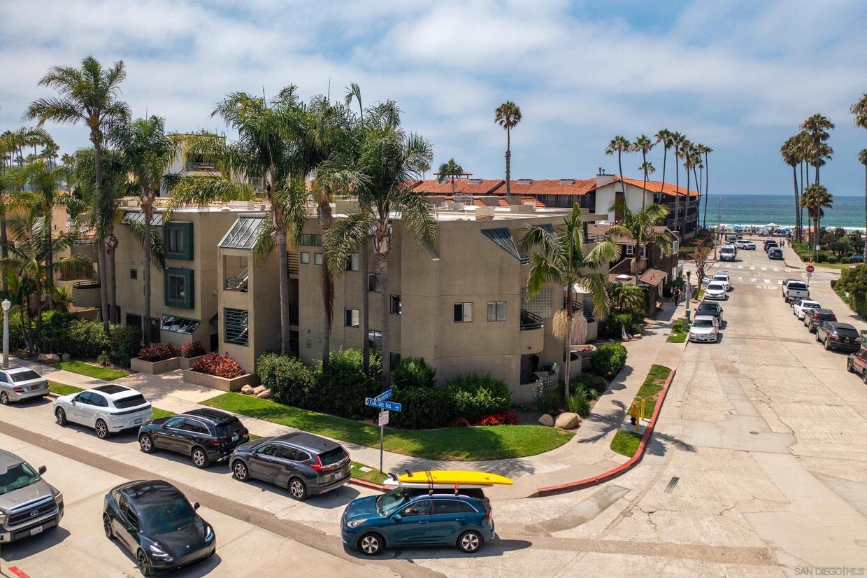 8132 Camino del Sol, undefined, 8132 Camino del Sol, San Diego, CA 92037, Photo:0