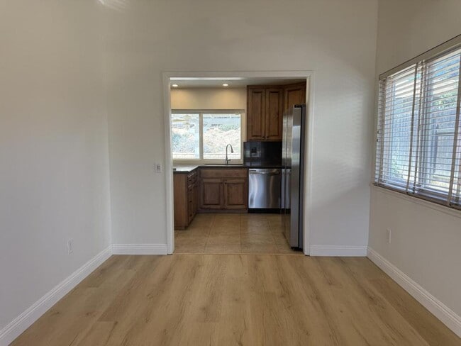 265 W Campus View Dr, undefined, 265 W Campus View Dr, Riverside, CA 92507, Photo:2