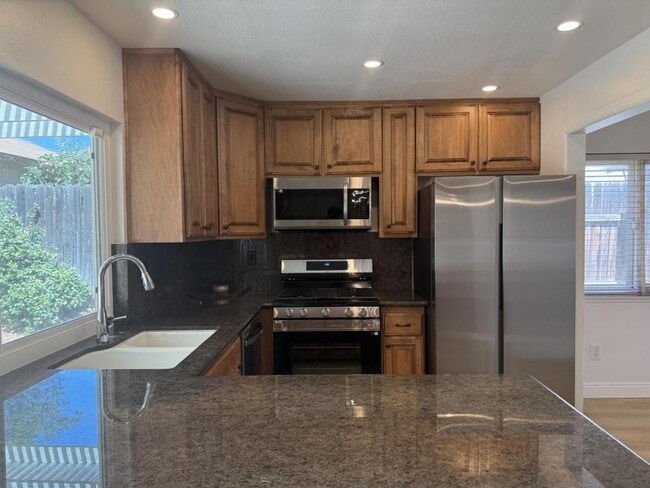 265 W Campus View Dr, undefined, 265 W Campus View Dr, Riverside, CA 92507, Photo:4
