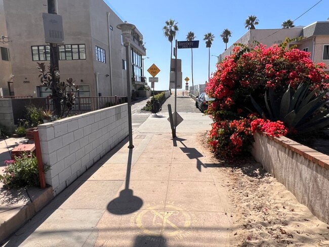 20 29th Ave, undefined, 20 29th Ave Unit 209, Venice, CA 90291, Los Angeles County, California, United States, Photo:1