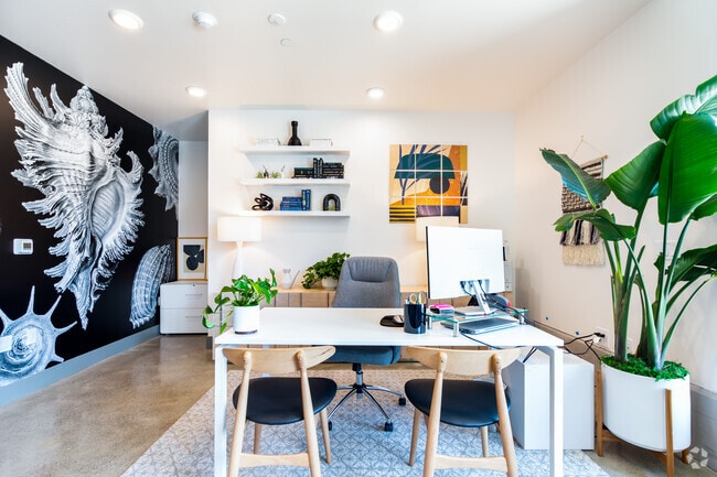 Aquatic Shattuck, undefined, 2640 Shattuck Ave, Berkeley, CA 94704, Photo:3