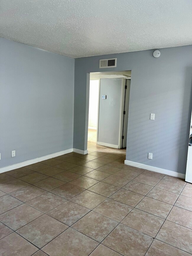1433 S Kenneth Pl, undefined, 1433 S Kenneth Pl, Tempe, AZ 85281, Photo:2
