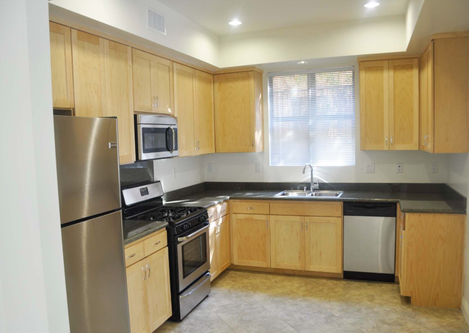 Mollie's Sublet, undefined, 10984 Strathmore Dr, Los Angeles, CA 90024, USA, Photo:1
