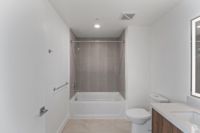 The Roya, usc, 760 Serrano Ave, Los Angeles, CA 90005, USA, Photo:7