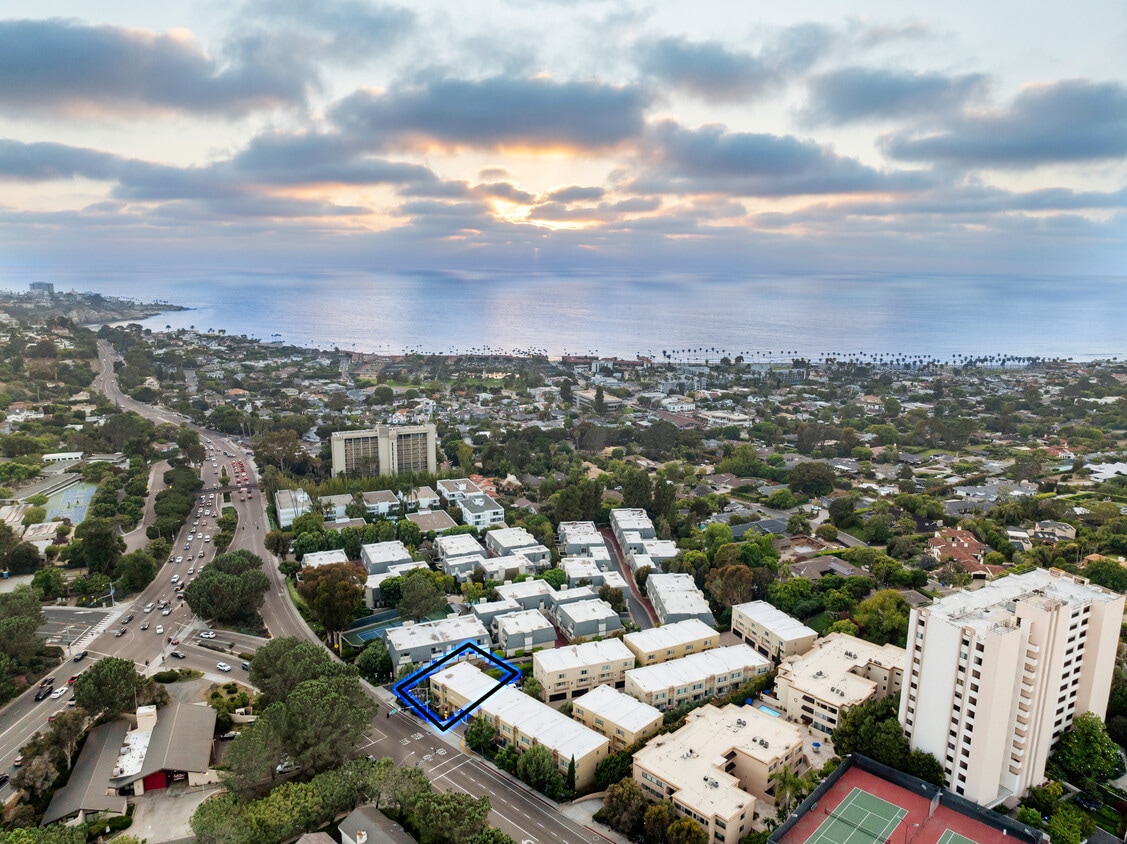2400 Torrey Pines Rd, undefined, 2400 Torrey Pines Rd, La Jolla, CA 92037, Photo:0