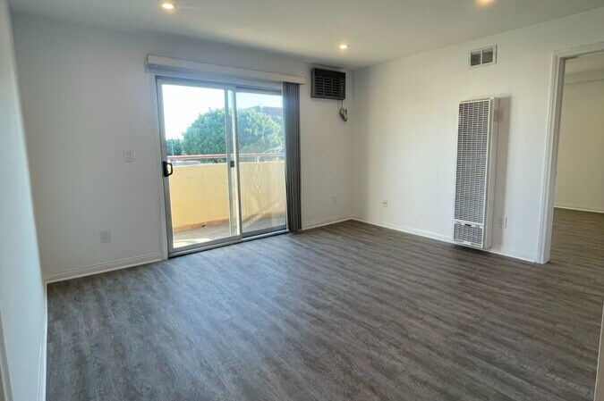 1347 23rd St, smc, 1347 23rd St, Santa Monica, CA 90404, Photo:5