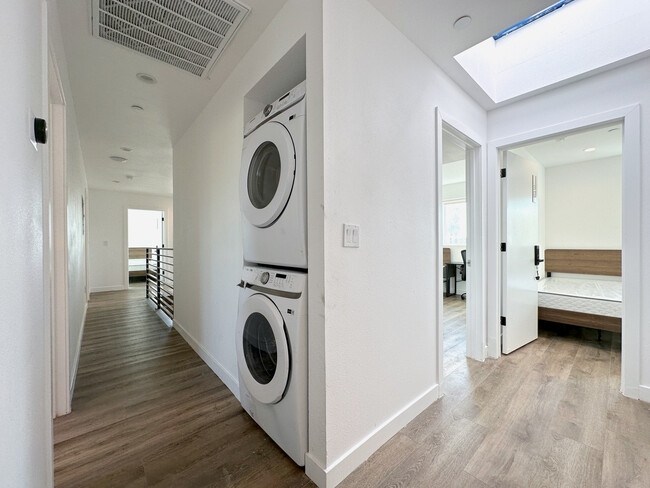 1587 W 35th St, usc, 1587 W 35th St, Los Angeles, CA 90018, USA, Photo:10