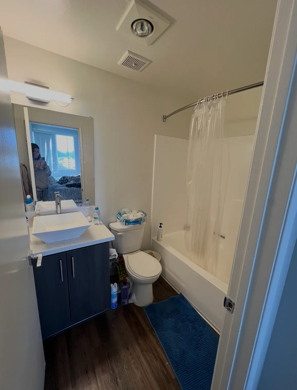 Furnished Apt on Midvale – $1100 – Summer Sublet, ucla, 540 Midvale Ave, Los Angeles, CA 90024, USA, Photo:1