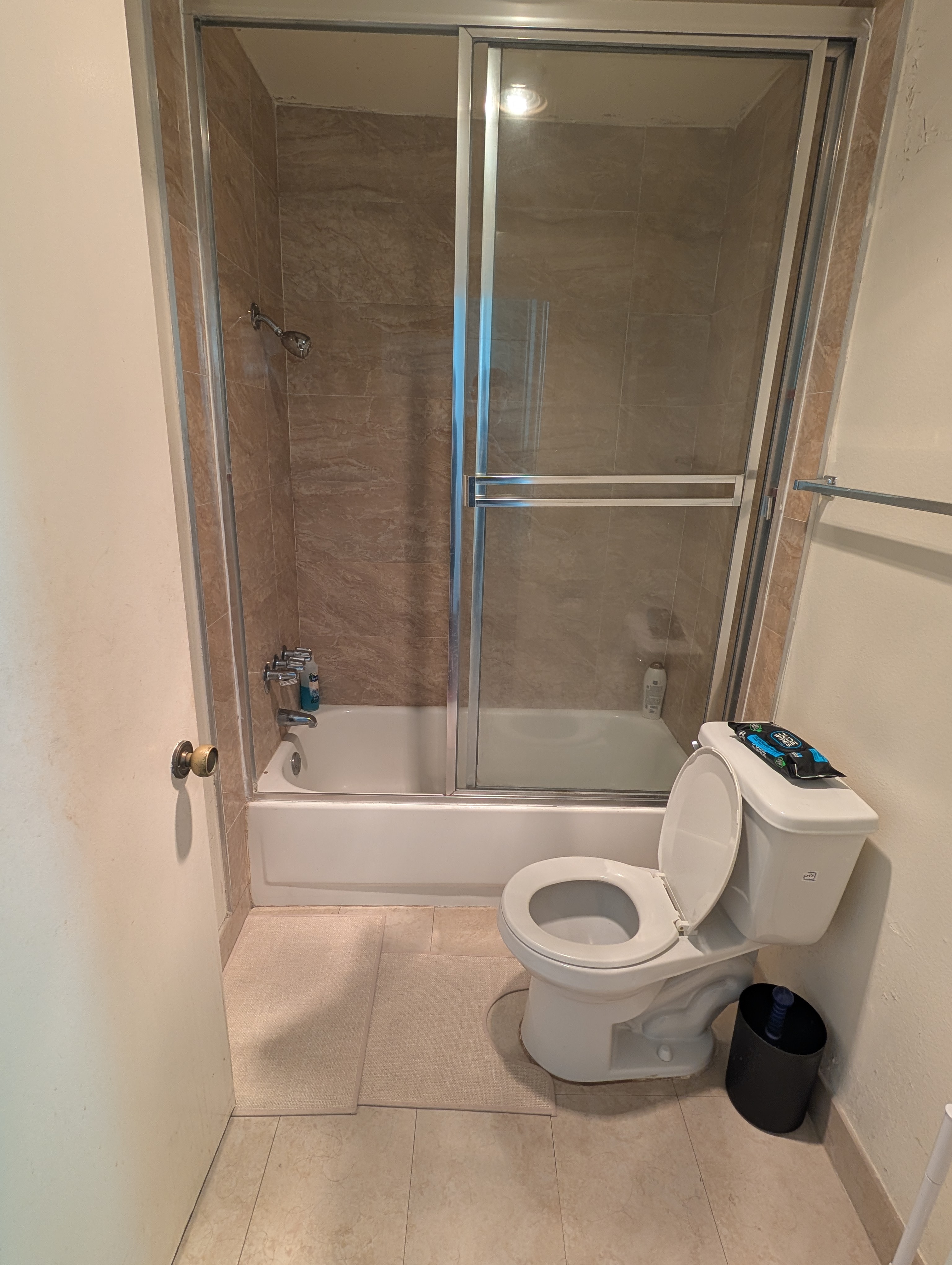 Private Bed/Bath in Westwood 2B/2B - $1500 (Parking & Utilities Incl!), ucla, 10811 Ashton Ave #216, Los Angeles, CA 90024, USA, Photo:6