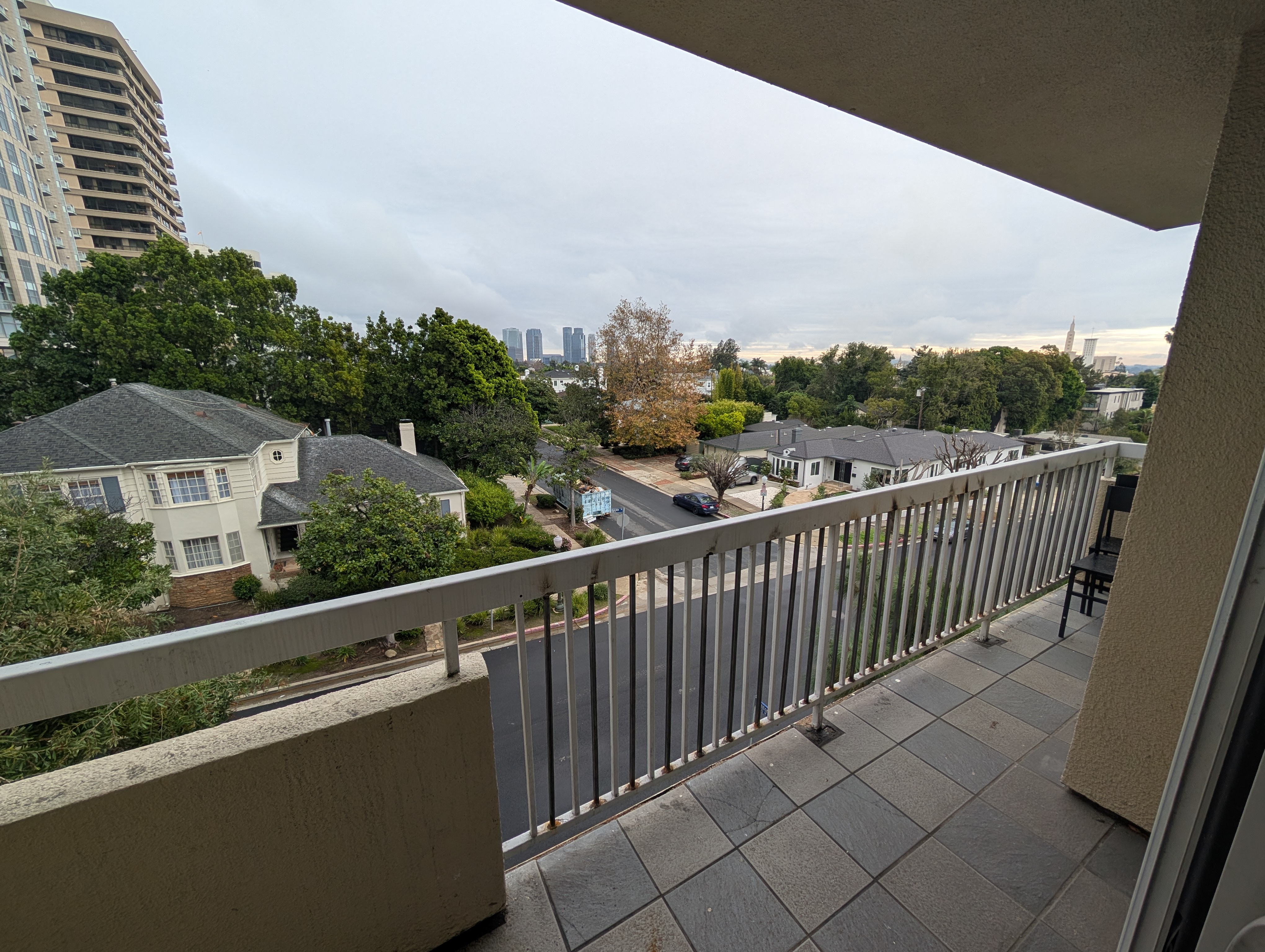 Private Bed/Bath in Westwood 2B/2B - $1500 (Parking & Utilities Incl!), ucla, 10811 Ashton Ave #216, Los Angeles, CA 90024, USA, Photo:8