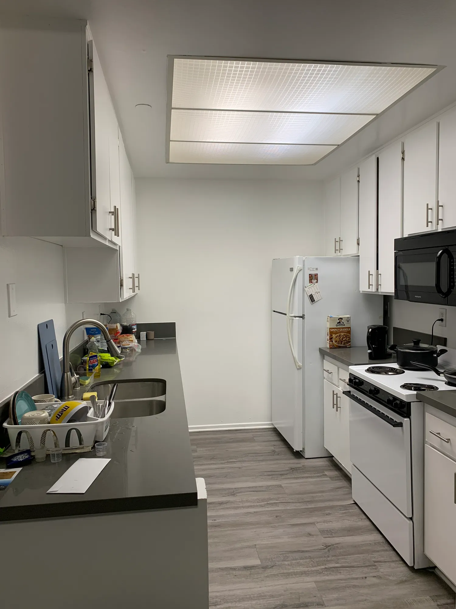 1 bedroom apartment very close to UCLA, ucla, 747 Gayley Ave, Los Angeles, CA 90024, USA, Photo:2