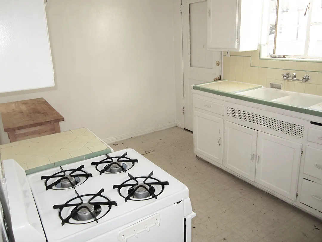 3 bedroom, two bath apartment, ucla, 10971 Roebling Ave, Los Angeles, CA 90024, USA, Photo:5