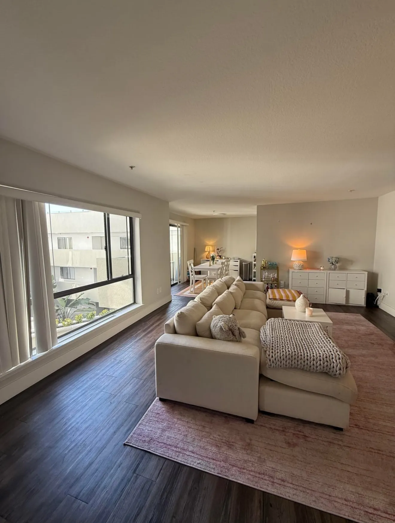 Atrium apartments — subletting a room&bathroom, ucla, 10965 Strathmore Dr, Los Angeles, CA 90024, USA, Photo:1