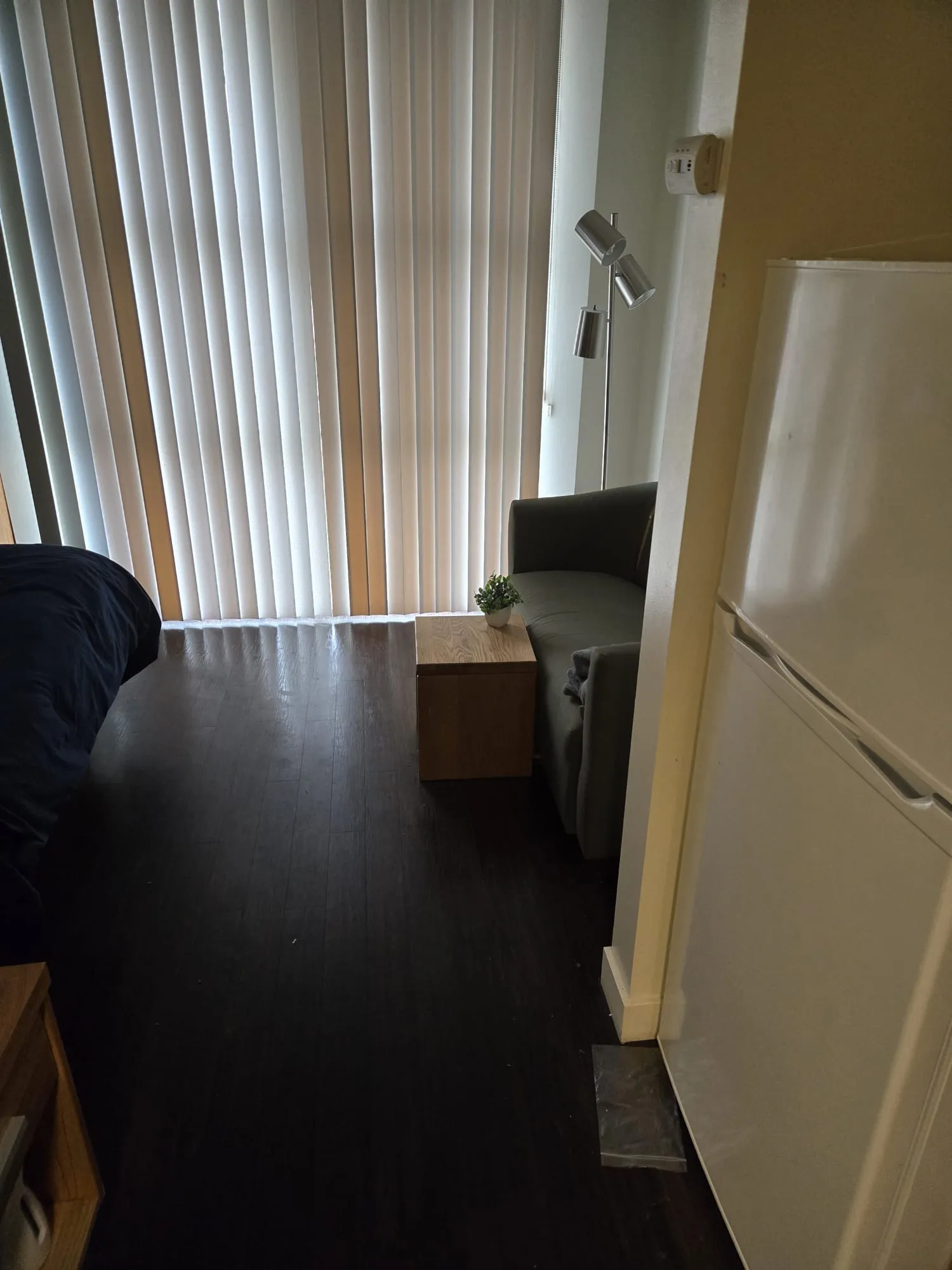 UCLA Weyburn Terrace Furnished Studio | Jul 20–Sep 21, ucla, Weyburn Terrace, Los Angeles, CA 90024, USA, Photo:1