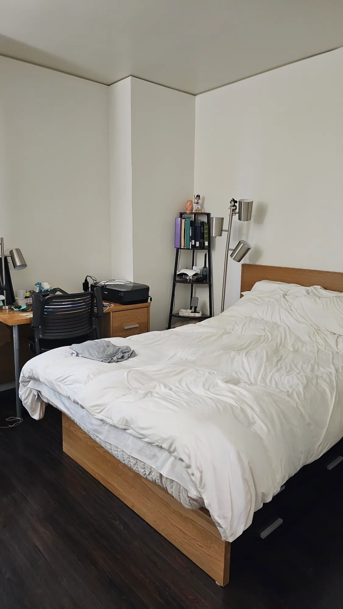 Westwood Paseo Studio Fully-furnished, ucla, 11000 Weyburn Ave, Los Angeles, CA 90024, USA, Photo:3