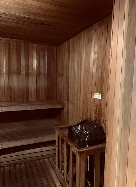 1 Bedroom + 1 Bathroom Available in a 2BD 2BTH in Brentwood/Santa Monica , ucla, 1245 McClellan Dr, Los Angeles, CA 90025, USA, Photo:4