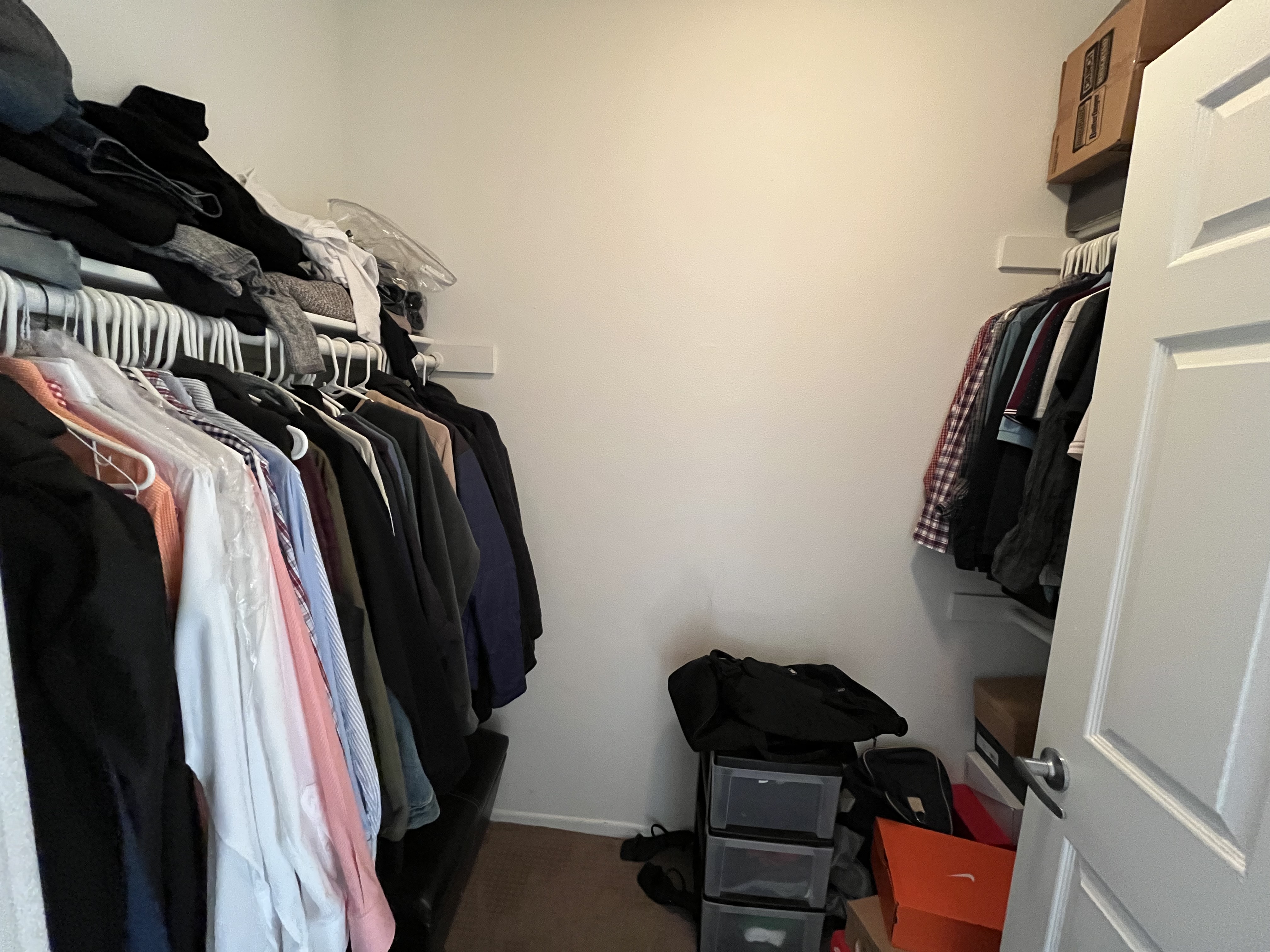 1 Bedroom + 1 Bathroom Available in a 2BD 2BTH in Brentwood/Santa Monica , ucla, 1245 McClellan Dr, Los Angeles, CA 90025, USA, Photo:5